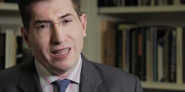 El escritor Juan del Val y el especialista en arte Joaquín Gallego Martínez, invitados de semana en La Malagueta