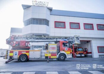 Dos incendios en viviendas de Málaga se saldan con una persona fallecida y cuatro evacuadas