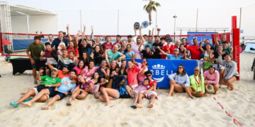 Marbella debuta con éxito como sede del  Campeonato de España de Tenis Playa