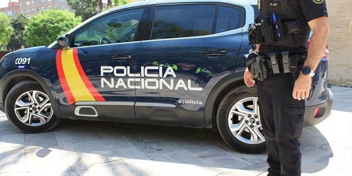 Desarticuladas en Málaga dos bandas criminales dedicadas al tráfico de droga y robos a otras mafias