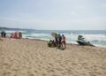 Rescatadas dos personas a punto de ahogarse en la playa en Fuengirola