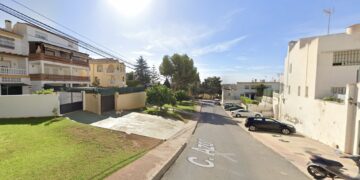 Muere ahogado un niño de 12 años en una piscina de Mijas