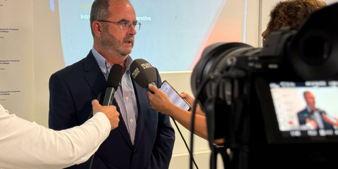 Mijas apuesta por el futuro del turismo con una formación pionera en Inteligencia Artificial