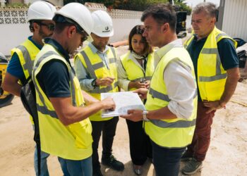 Las obras de saneamiento y abastecimiento en la urbanización Costabella de Marbella, al 85% de ejecución