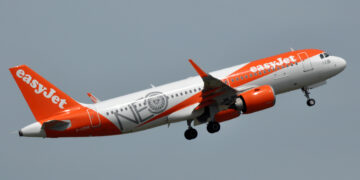 La huelga de tripulantes de cabina de easyJet causa la cancelación de siete vuelos en Málaga
