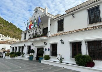 El Ayuntamiento de Mijas adjudica el servicio de de recogida, traslado, albergue y gestión de animales