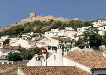Jimena de la Frontera: el refugio de naturaleza, tradición y cultura