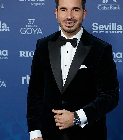 El escritor Javier Castillo, fuengiroleño, pregonero de la Feria de Málaga 2025