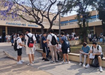 Más de 2.200 estudiantes afrontan la convocatoria extraordinaria de la PAU en Málaga