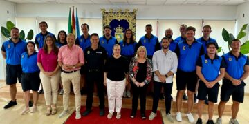 Fuengirola refuerza la seguridad de sus playas con la incorporación de catorce vigilantes
