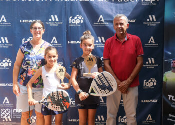 Mijas vibra con el espectáculo de la cantera en el Trofeo Diputación de Málaga