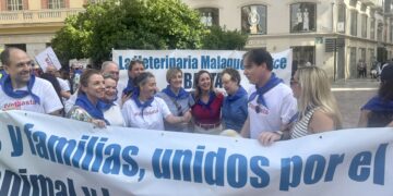 El PP de Málaga pide al Gobierno que escuche a los veterinarios y derogue el decreto sobre medicación para mascotas