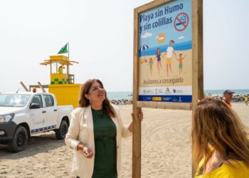 Benalmádena contará, por primera vez en su historia, con una playa libre de humo
