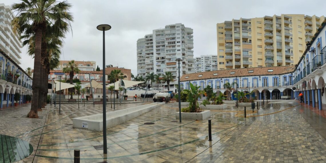 El Ayuntamiento de Benalmádena recupera el Plan de Limpieza Integral tras finalizar las restricciones por la sequía