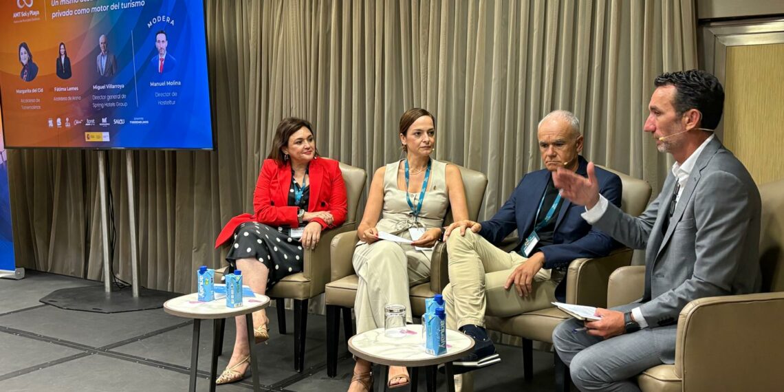 Del Cid destaca la importancia de la colaboración público-privada para la estrategia municipal de regeneración urbana