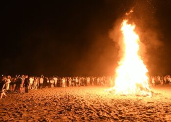 Torremolinos celebra la festividad de San Juan con moragas y actuaciones musicales
