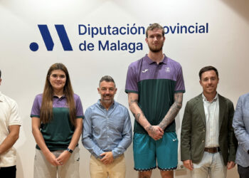 Más de un centenar de escolares de la provincia participan en los Campus de Verano de Baloncesto de la Diputación