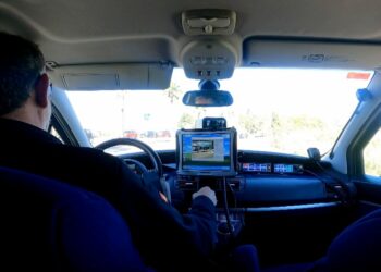 Intervención de la Policía Local de Mijas frustra una okupación ilegal en una vivienda de El Faro