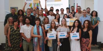 Más de 300 escolares de FP descubren el emprendimiento social digital en un concurso de ideas impulsado por La Noria