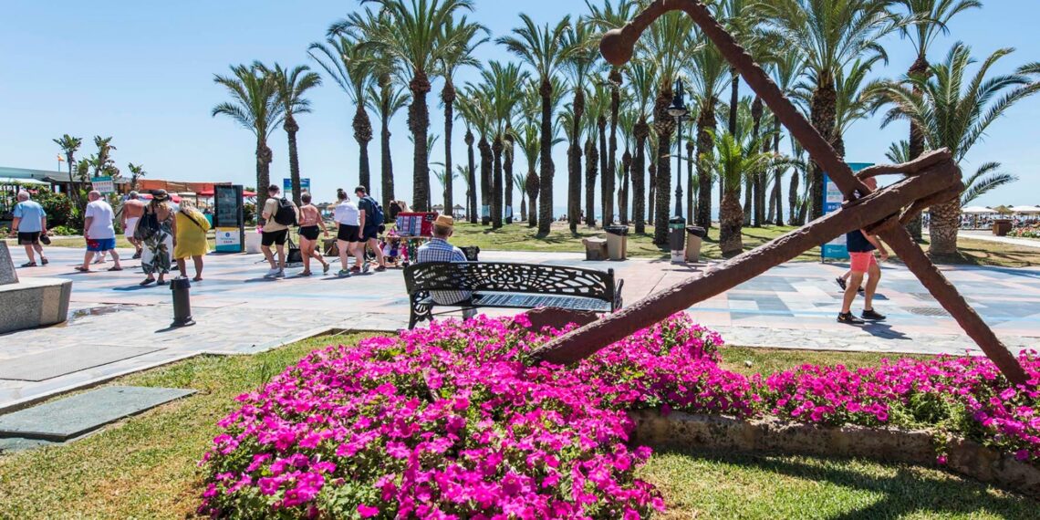 Torremolinos registra en mayo un crecimiento intermensual del 24 % de la contratación