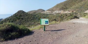 La Junta invierte más de dos millones en renovar la señalización de los Espacios Naturales Protegidos