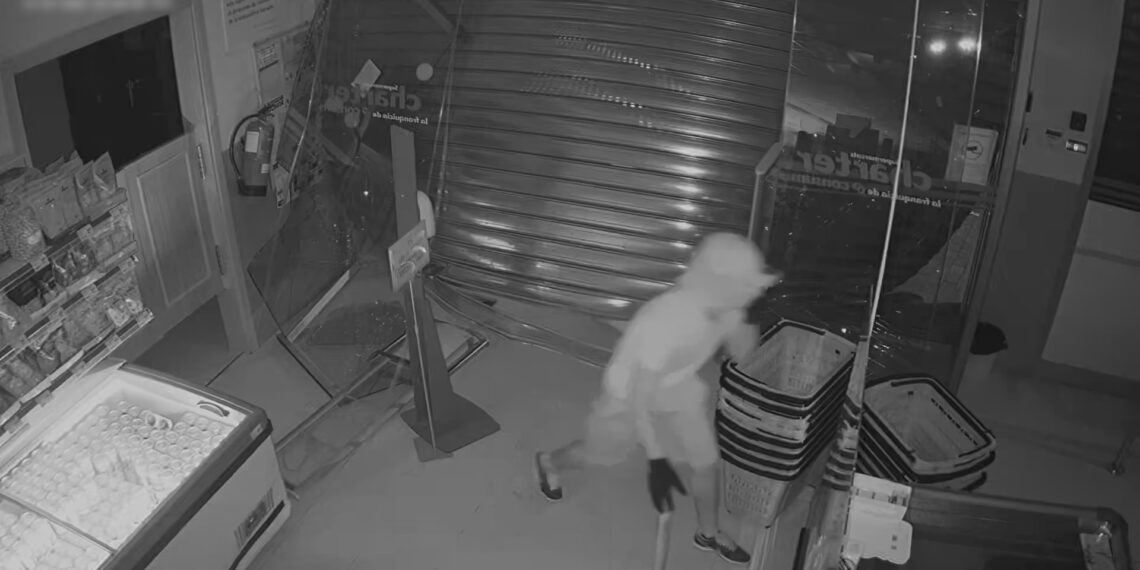 Cuatro detenidos por robar violentamente en comercios de Málaga y otras provincias