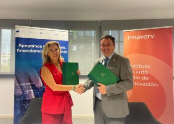 La Junta firma un convenio con Innova IRV con el objetivo de favorecer el ecosistema empresarial tecnológico