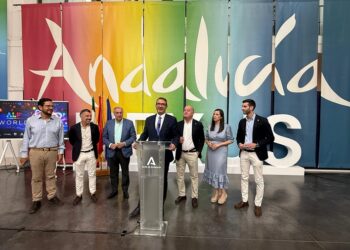 Turismo Costa del Sol renueva su apoyo al mayor festival de luz del sur de Europa: el Antequera Light Festival 2025