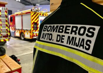 Controlado un incendio en la planta de Reciclados Mijas de La Cala