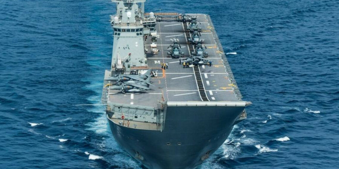 La Armada española desplegará un desembarco anfibio en la playa de La Malagueta