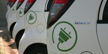 Andalucía abre la convocatoria del programa MOVES III 2025 para impulsar la movilidad sostenible