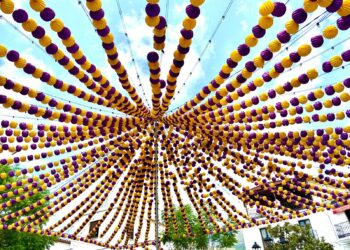 Melody, Seguridad Social y ritmo joven: Casares se prepara para una feria inolvidable