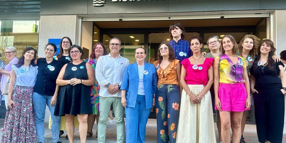 Queda oficialmente inaugurada la Biblioteca ‘Gloria Fuertes’ de Los Boliches