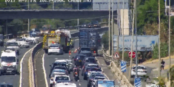 Más de 5 kilómetros de retenciones por un accidente en la A-7 a la altura de Calahonda