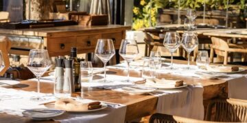 Vôvem Estepona abre sus puertas: así es el nuevo destino para los amantes de la buena carne