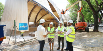 La reforma del Centro de Tecnificación de Gimnasia Rítmica de Marbella arranca con el desmontaje de la carpa