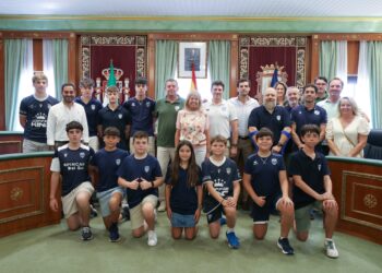 La alcaldesa de Marbella recibe al Marbella Rugby Club tras una temporada llena de éxitos