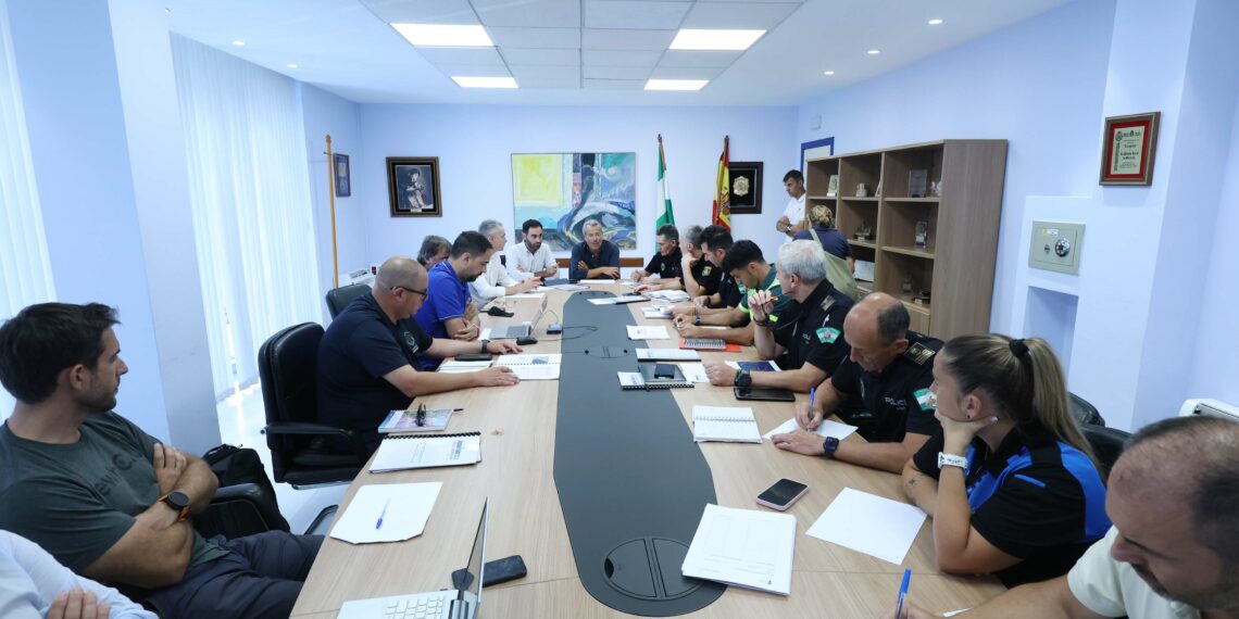 Marbella desplegará más de un centenar de efectivos diarios de Policía Local y Protección Civil en el Mundial Ironman 70.3