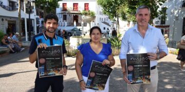 Más de 15.000 velas iluminarán Mijas este fin de semana