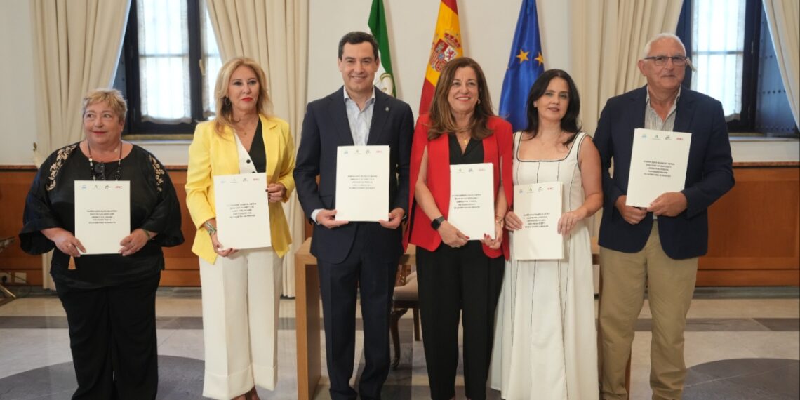 Junta y sindicatos firman un nuevo acuerdo para consolidar un sistema educativo de calidad en Andalucía