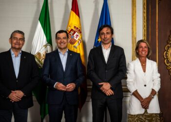 Acuerdo entre la Junta de Andalucía y Microsoft por valor de 53,2 millones de euros