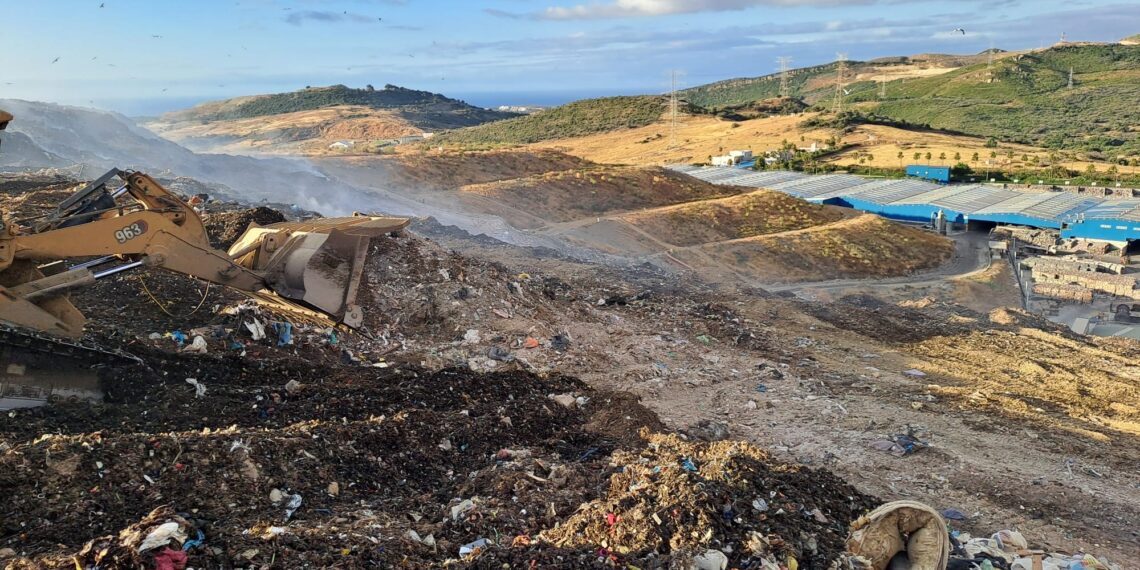Controlado el incendio en el vaso de vertido del Complejo Ambiental Costa del Sol