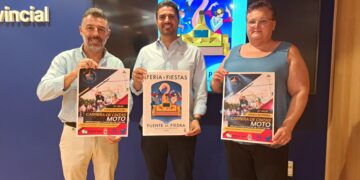 Fuente de Piedra celebra una nueva edición de su peculiar Carrera de Cintas en Moto