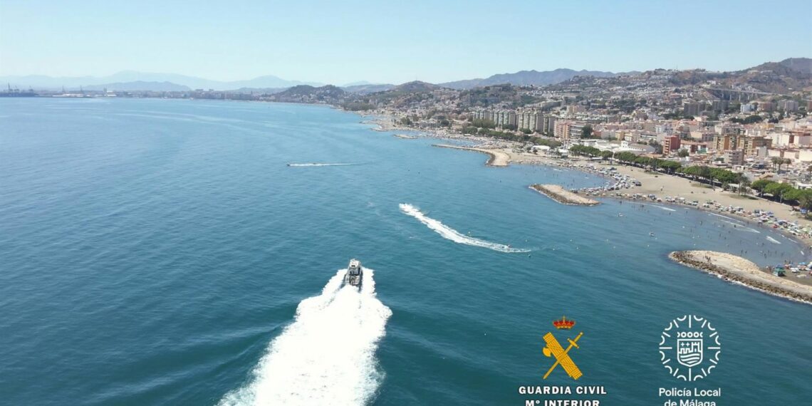 Málaga refuerza el control sobre motos acuáticas y embarcaciones en el litoral
