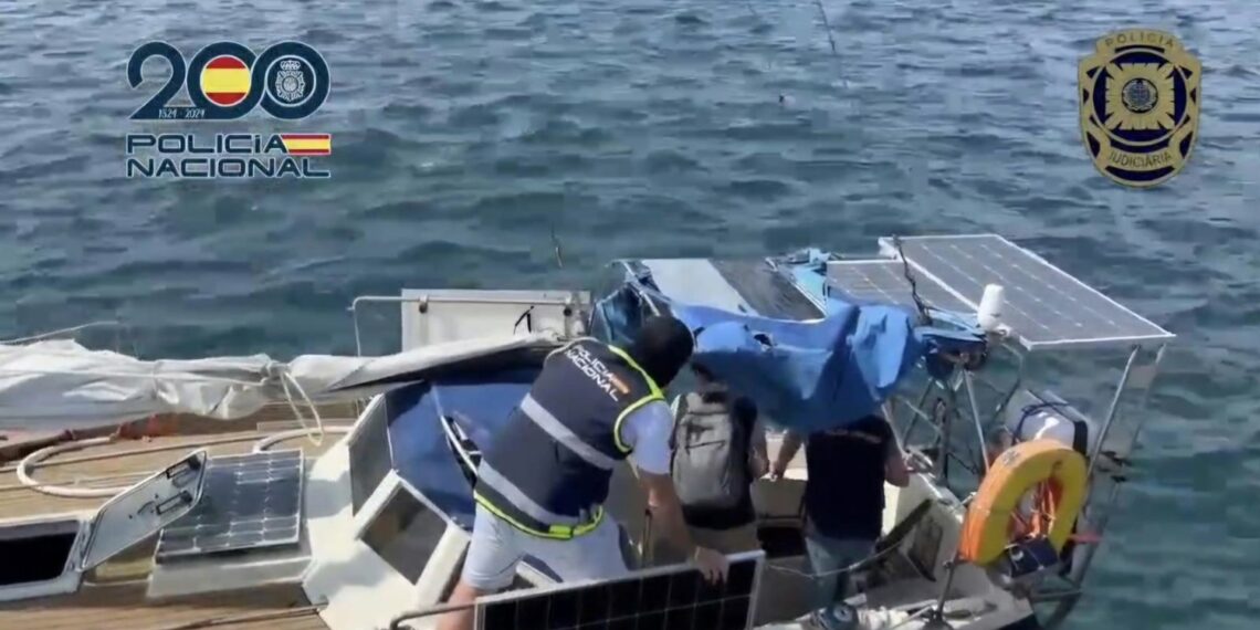 Interceptados 1.680 kilos de cocaína de una red asentada en Torremolinos que utilizaba veleros para el tráfico marítimo