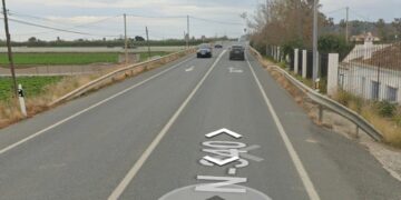 Un fallecido tras la colisión de un coche y una moto en la N-340 en Vélez-Málaga