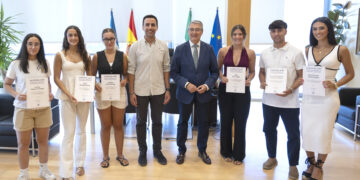 La Diputación reconoce a los seis alumnos con los mejores expedientes académicos de ESO y Bachillerato de la provincia