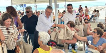 Más de 2.500 mayores participan en la nueva edición de La Gramola de la Diputación