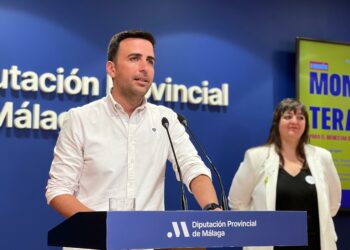 La Diputación ofrece talleres de monólogos terapéuticos para el bienestar de los mayores de 65 años de la provincia