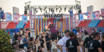 La Térmica Village recibe a más de 3.000 personas en Benalmádena en una noche de cultura alternativa